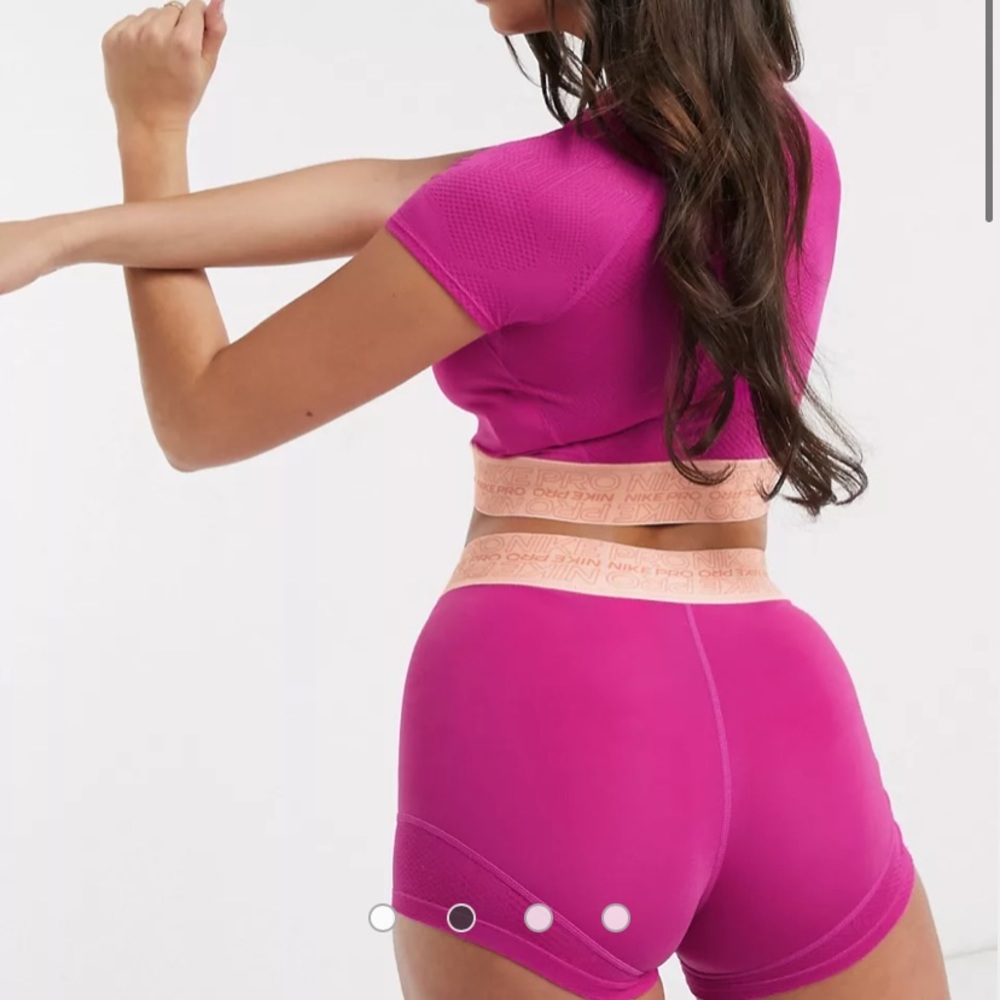 Nike Hot Pink Shorts & Top Workout Set size XS / Small Barbie gym set EUC girly - Picture 12 of 12